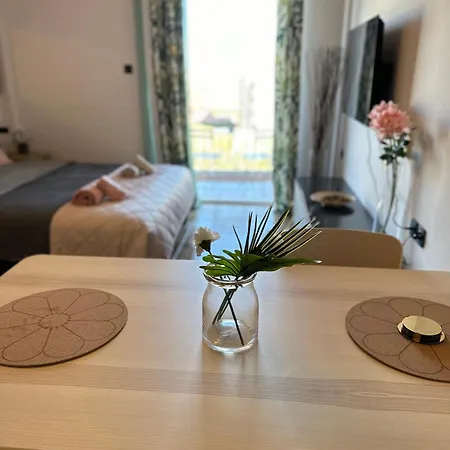 νεάπολη Lejlighed *