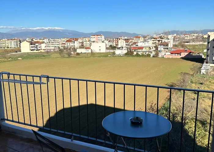 νεάπολη 아파트 *