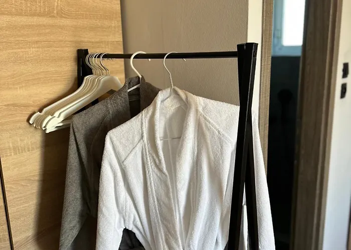 νεάπολη 아파트