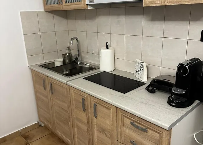 νεάπολη 아파트 *